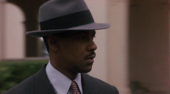 Дьявол В Голубом Платье Смотреть Онлайн фото 19